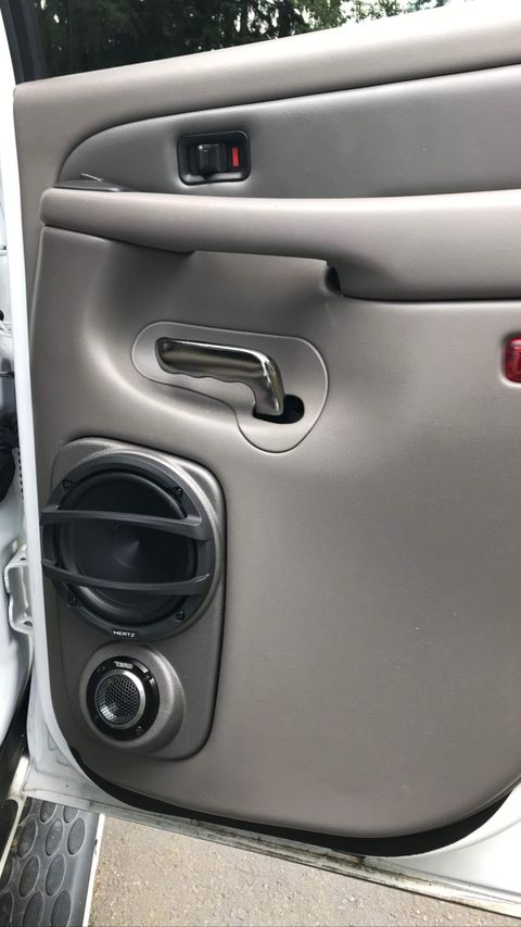 Rear Door Custom Speaker Pods for the 2000-2006 Cadillac Escalade Chevrolet Avalanche Silverado Tahoe Suburban GMC Sierra Yukon to hold 6.5 in and 3.5 in speakers for car audio installation upgrade
