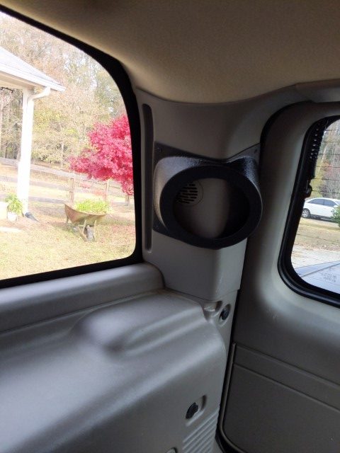 Rear D-Pillar Custom Speaker Pods for the 2000-2006 Cadillac Escalade Chevrolet Avalanche Silverado Tahoe Suburban GMC Sierra Yukon to hold 6.5 in speakers for car audio installation upgrade