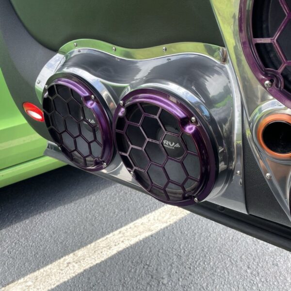 Front Door Custom Speaker Pods for the 2007-2009 Chevrolet Avalanche Silverado Suburban Tahoe GMC Sierra Yukon to hold Dual 8.0 in speakers for car audio installation upgrade