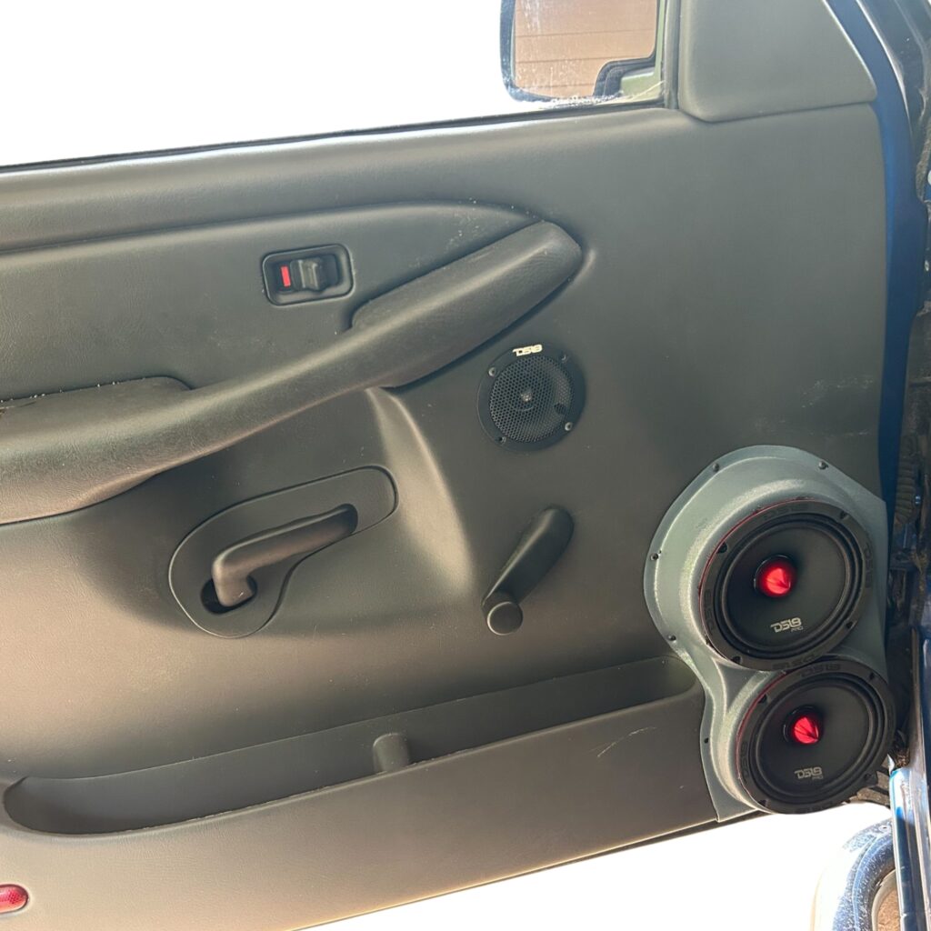 Front Door Custom Speaker Pods for the 2000-2006 Chevrolet Silverado GMC Sierra to hold Dual 6.5 in  speakers for car audio installation upgrade
