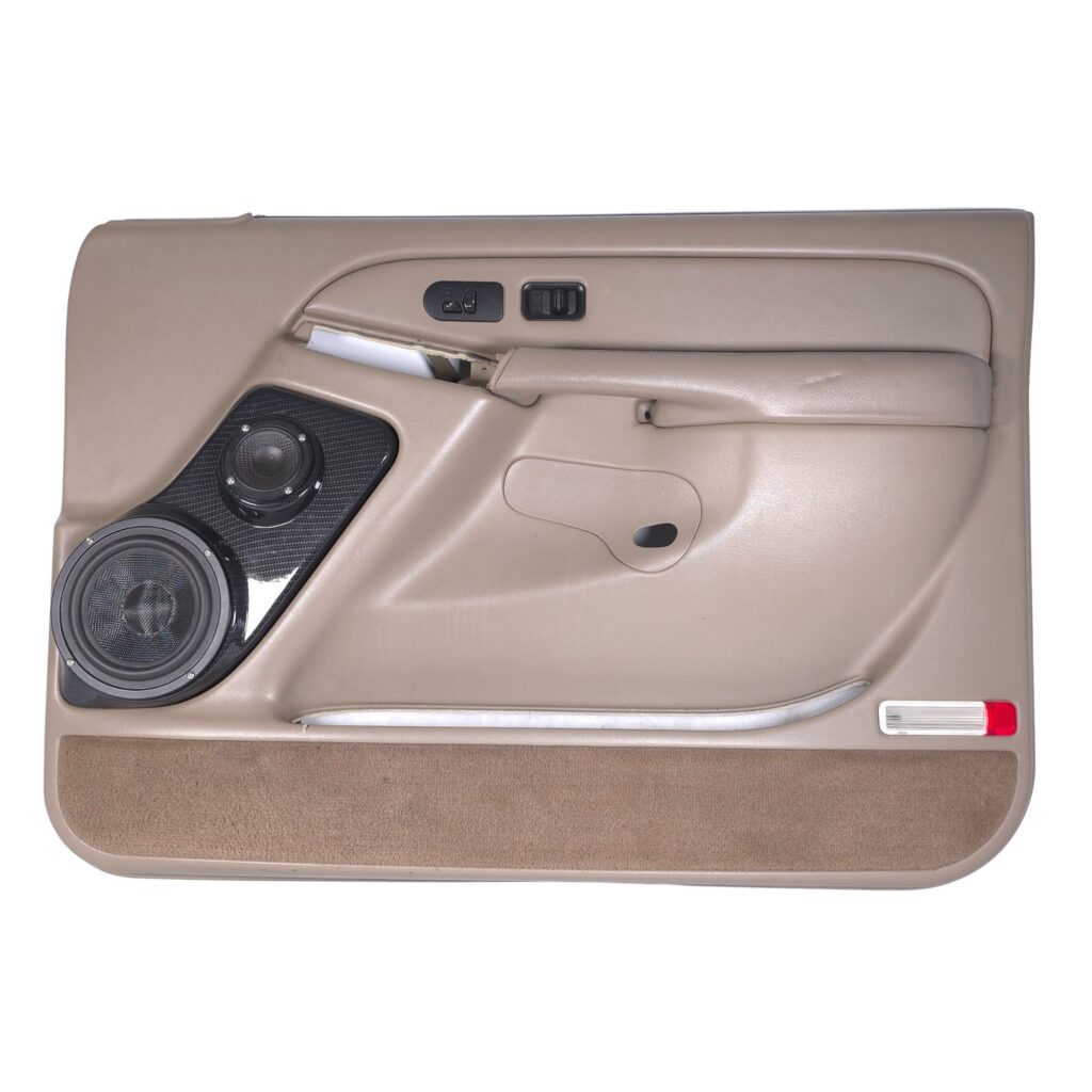 Front Door Custom Speaker Pods for the 2000-2006 Cadillac Escalade Chevrolet Avalanche Silverado Tahoe Suburban GMC Sierra Yukon to hold 6.5 in and 3.5 in  speakers for car audio installation upgrade